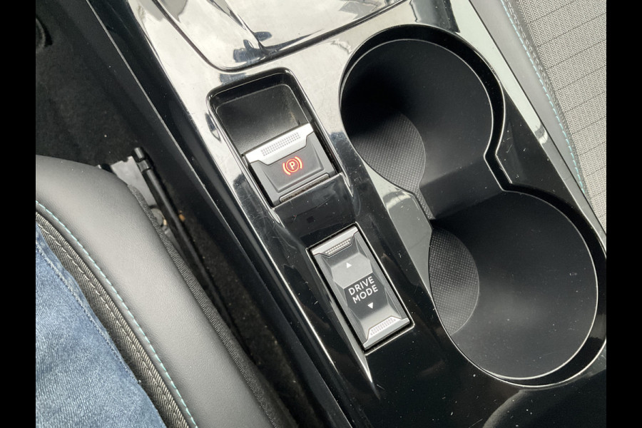 Peugeot e-208 EV Allure 50 kWh Apple Camera Carplay Orig.NL