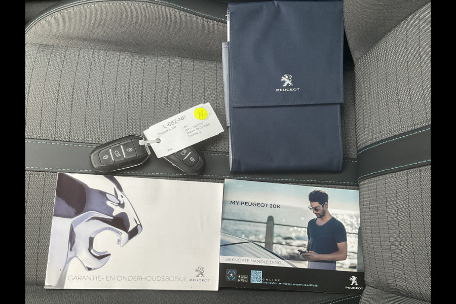 Peugeot e-208 EV Allure 50 kWh Apple Camera Carplay Orig.NL