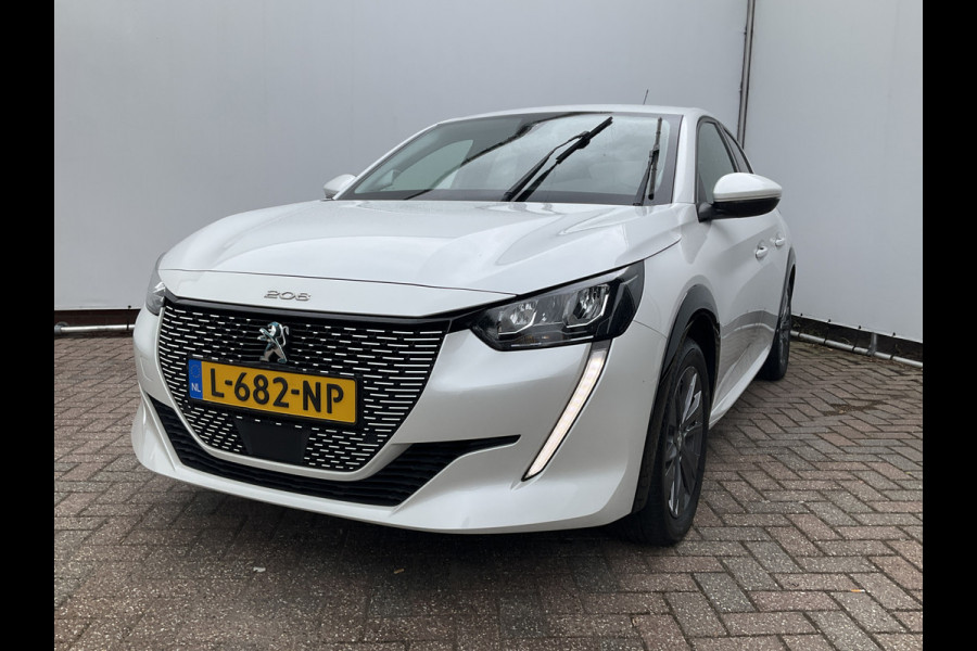 Peugeot e-208 EV Allure 50 kWh Apple Camera Carplay Orig.NL