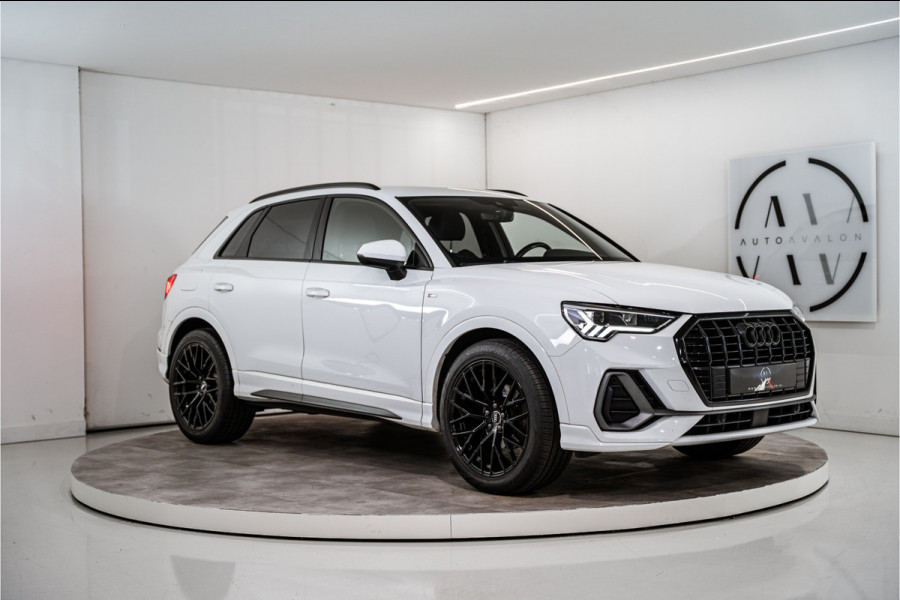 Audi Q3 35 TFSI 2x S Line 150PK NL AUTO+NAP | Matrix | Carplay | Virtual | Dodehoek