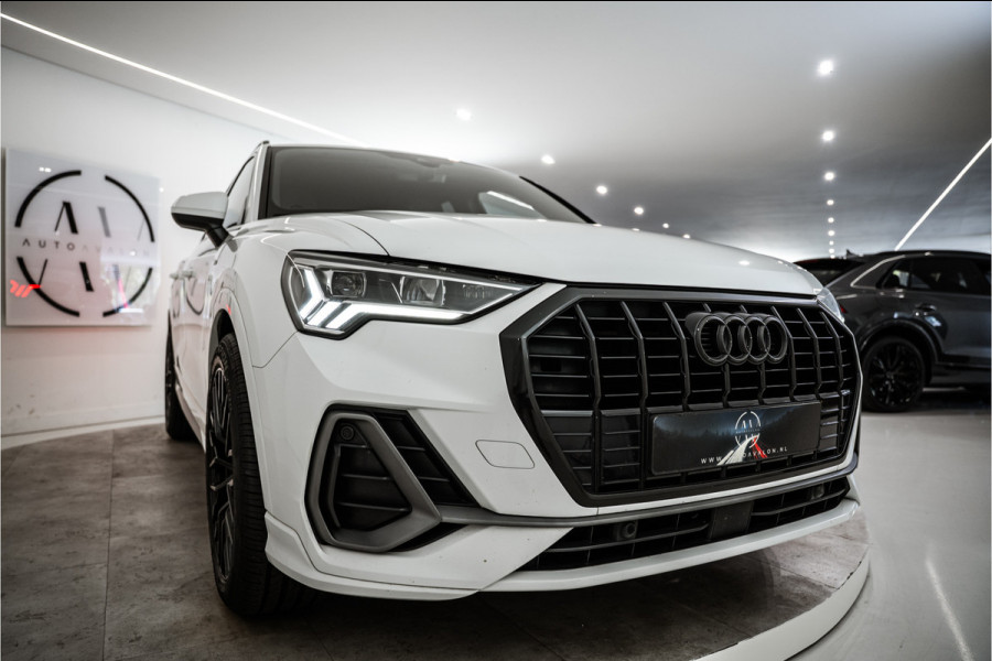 Audi Q3 35 TFSI 2x S Line 150PK NL AUTO+NAP | Matrix | Carplay | Virtual | Dodehoek