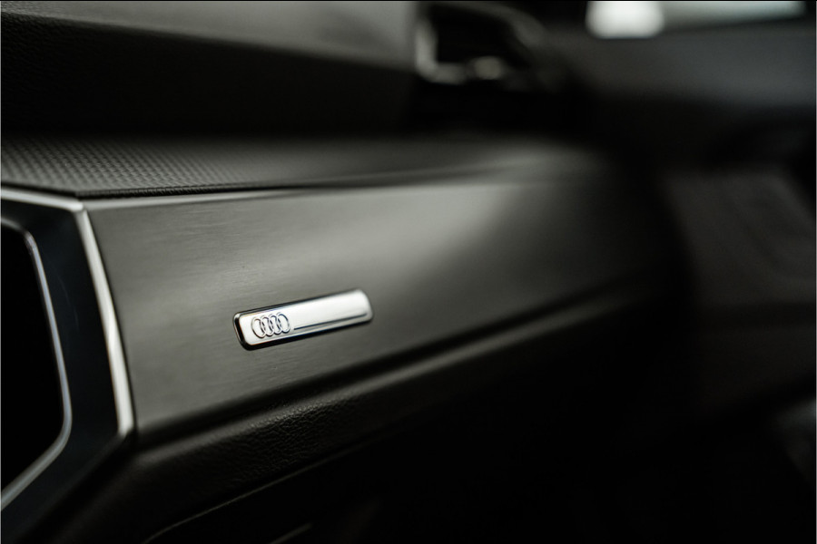 Audi Q3 35 TFSI 2x S Line 150PK NL AUTO+NAP | Matrix | Carplay | Virtual | Dodehoek