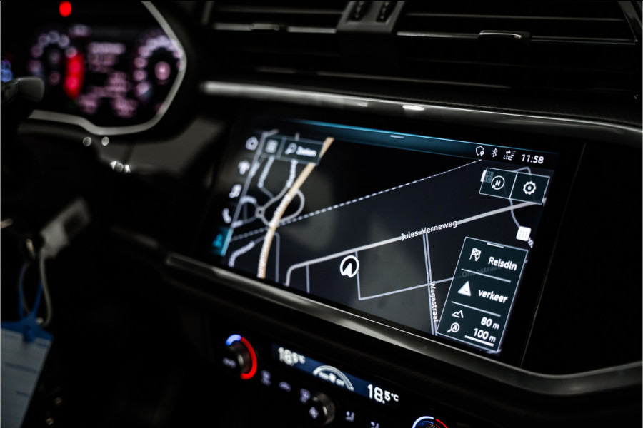 Audi Q3 35 TFSI 2x S Line 150PK NL AUTO+NAP | Matrix | Carplay | Virtual | Dodehoek