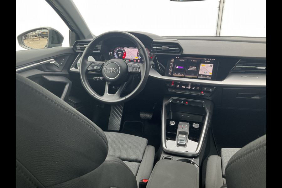 Audi A3 Limousine 30 TFSI Advanced edition Automaat Nav/Cruise Sportzetels 1Eig Digitaal NL-Auto!