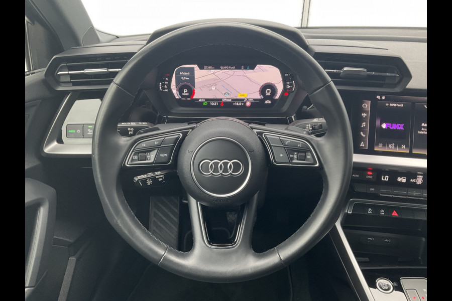 Audi A3 Limousine 30 TFSI Advanced edition Automaat Nav/Cruise Sportzetels 1Eig Digitaal NL-Auto!