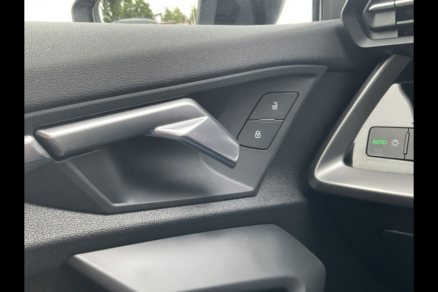 Audi A3 Limousine 30 TFSI Advanced edition Automaat Nav/Cruise Sportzetels 1Eig Digitaal NL-Auto!