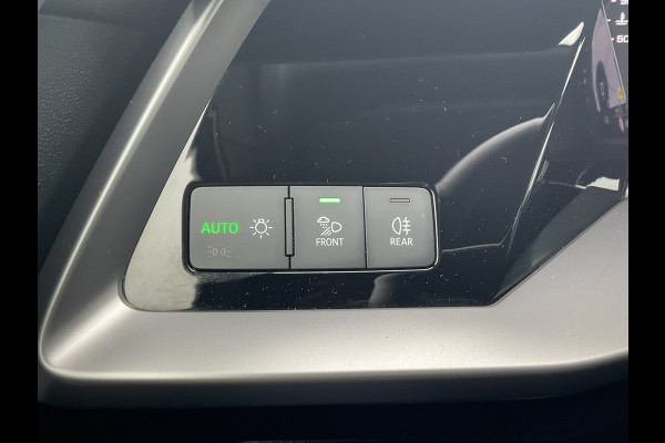 Audi A3 Limousine 30 TFSI Advanced edition Automaat Nav/Cruise Sportzetels 1Eig Digitaal NL-Auto!