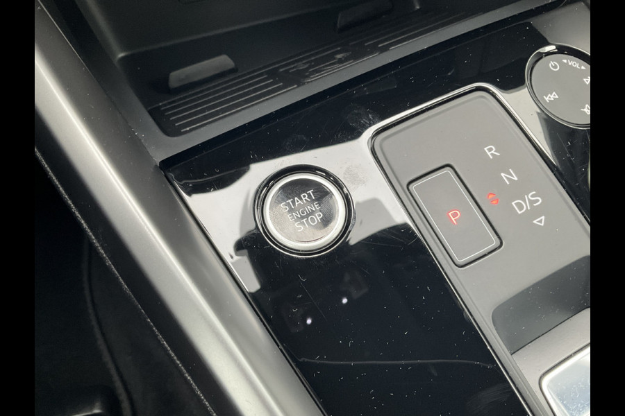 Audi A3 Limousine 30 TFSI Advanced edition Automaat Nav/Cruise Sportzetels 1Eig Digitaal NL-Auto!