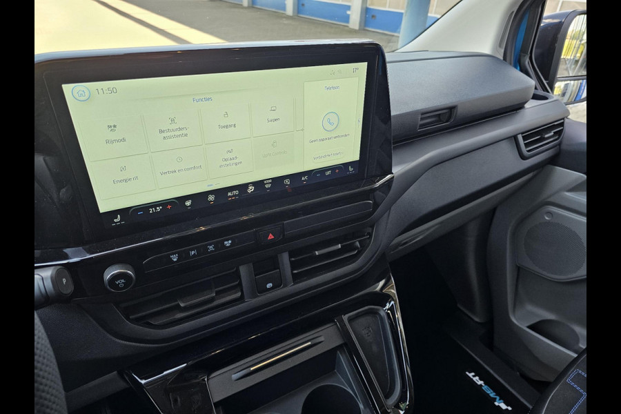 Ford Transit Custom 320 2.5 PHEV L2H1 MS-RT DC 233pk | | Dubbele Cabine | Dubbele zijschuifdeur | Inklapbare trekhaak | Navigatie systeem | Adaptieve LED koplampen met verblindingsvrij grootlicht | Bekleding zijwand en achterdeuren (volledig)