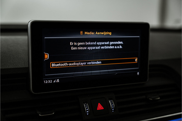 Audi Q5 2.0 TFSI Quattro 2x S-Line 252PK NL AUTO+NAP | Pano | luchtvering | Sfeer | Virtual | MATRIX