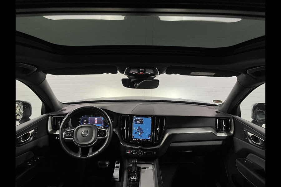 Volvo XC60 2.0 T6 Plug-in hybrid AWD R-Design adapt. cruise control | trekhaak | schuif/kantel dak | stoel/stuurwiel verwarming | Carplay