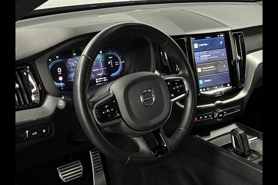 Volvo XC60 2.0 T6 Plug-in hybrid AWD R-Design adapt. cruise control | trekhaak | schuif/kantel dak | stoel/stuurwiel verwarming | Carplay