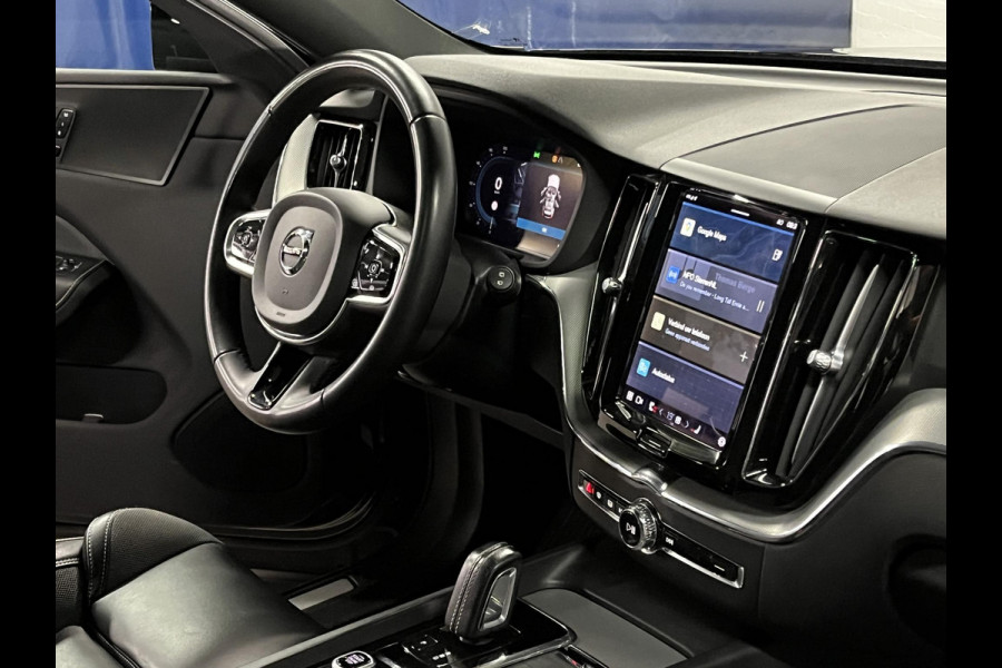Volvo XC60 2.0 T6 Plug-in hybrid AWD R-Design adapt. cruise control | trekhaak | schuif/kantel dak | stoel/stuurwiel verwarming | Carplay