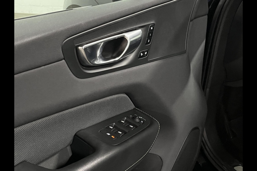 Volvo XC60 2.0 T6 Plug-in hybrid AWD R-Design adapt. cruise control | trekhaak | schuif/kantel dak | stoel/stuurwiel verwarming | Carplay