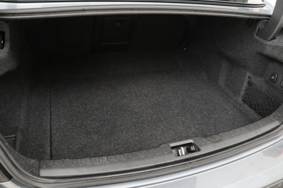 Volvo S60 2.0 T4 R-Design | Verkocht | Verkauft | Sold