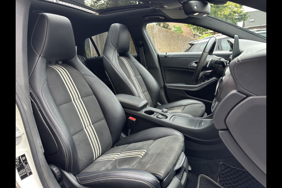 Mercedes-Benz CLA-Klasse Shooting Brake 200 Prestige AMG-LINE / PANO / STOELVERWARMING / DEFA ALARM