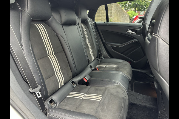 Mercedes-Benz CLA-Klasse Shooting Brake 200 Prestige AMG-LINE / PANO / STOELVERWARMING / DEFA ALARM