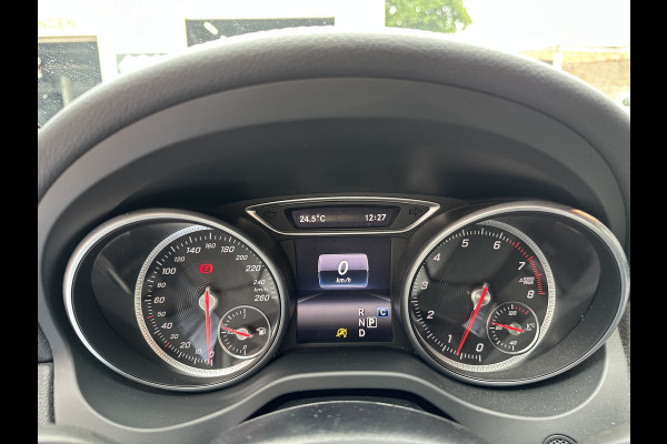 Mercedes-Benz CLA-Klasse Shooting Brake 200 Prestige AMG-LINE / PANO / STOELVERWARMING / DEFA ALARM