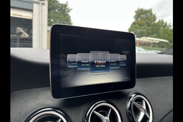 Mercedes-Benz CLA-Klasse Shooting Brake 200 Prestige AMG-LINE / PANO / STOELVERWARMING / DEFA ALARM