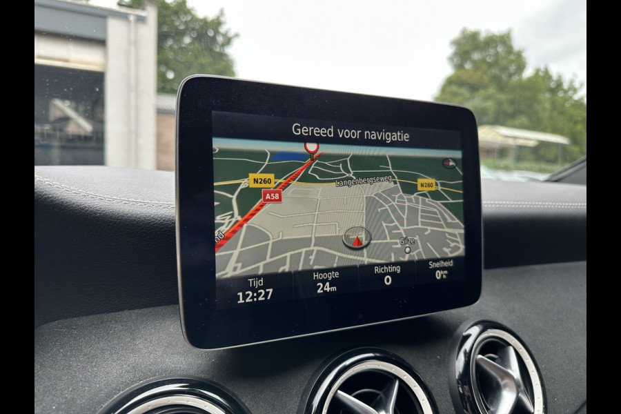 Mercedes-Benz CLA-Klasse Shooting Brake 200 Prestige AMG-LINE / PANO / STOELVERWARMING / DEFA ALARM