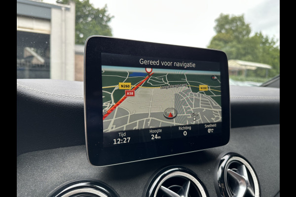 Mercedes-Benz CLA-Klasse Shooting Brake 200 Prestige AMG-LINE / PANO / STOELVERWARMING / DEFA ALARM