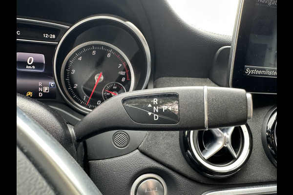 Mercedes-Benz CLA-Klasse Shooting Brake 200 Prestige AMG-LINE / PANO / STOELVERWARMING / DEFA ALARM
