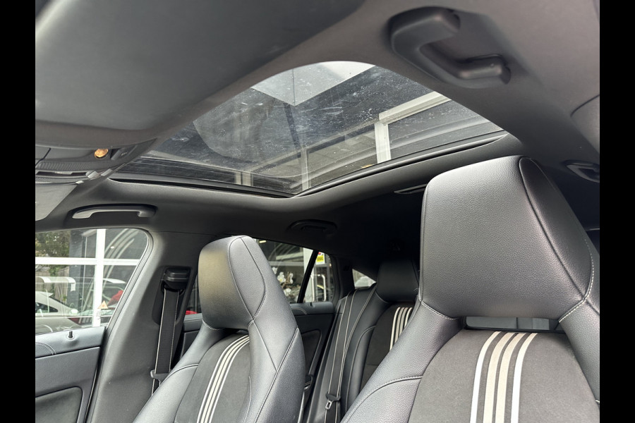 Mercedes-Benz CLA-Klasse Shooting Brake 200 Prestige AMG-LINE / PANO / STOELVERWARMING / DEFA ALARM