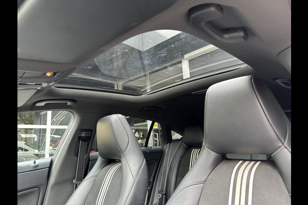 Mercedes-Benz CLA-Klasse Shooting Brake 200 Prestige AMG-LINE / PANO / STOELVERWARMING / DEFA ALARM