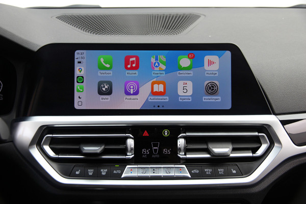 BMW 3 Serie Touring 330e Sportline | Shadow | 19 | Live cockpit