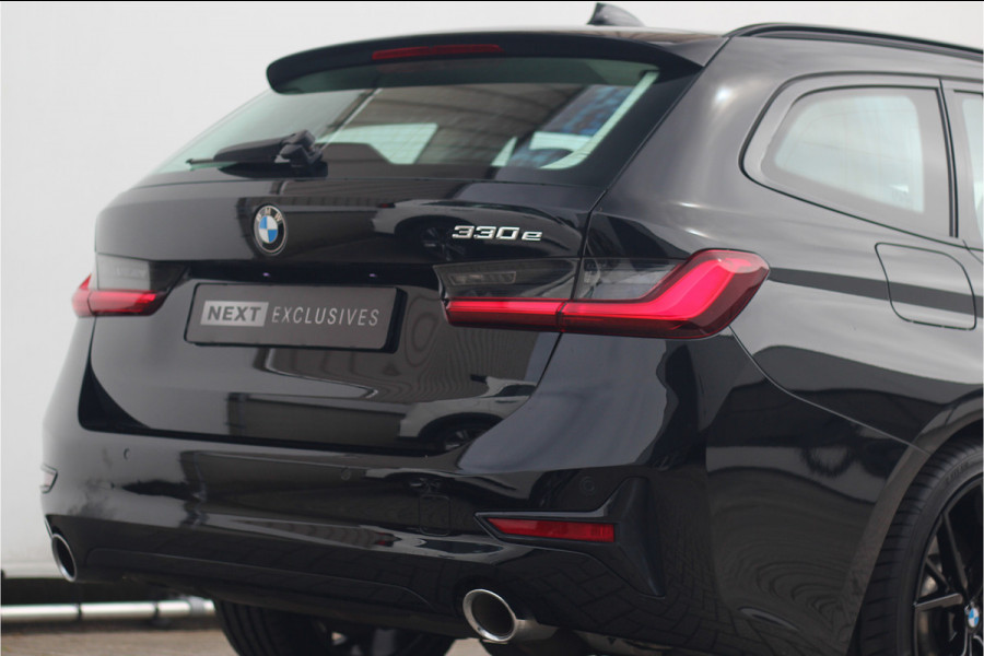 BMW 3 Serie Touring 330e Sportline | Shadow | 19 | Live cockpit