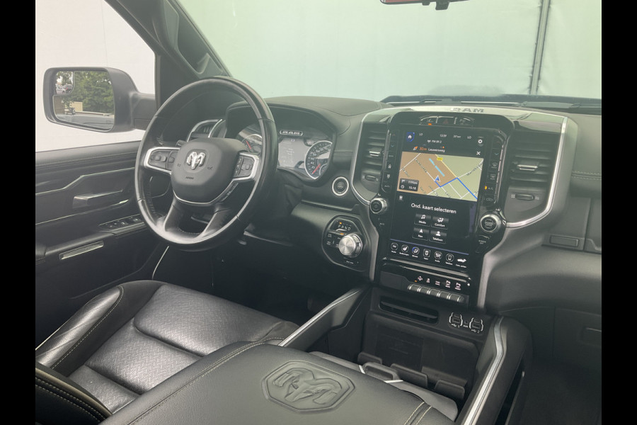 Dodge Ram 1500 5.7 V8 4x4 Crew Cab Laramie Pano Trekhaak Leder Harman/Kardon Limited Night-Package!