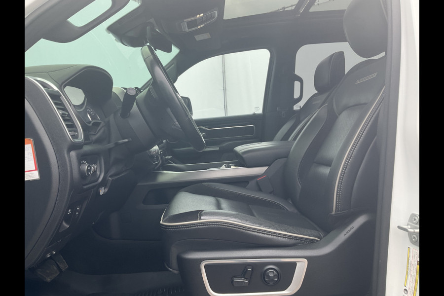 Dodge Ram 1500 5.7 V8 4x4 Crew Cab Laramie Pano Trekhaak Leder Harman/Kardon Limited Night-Package!