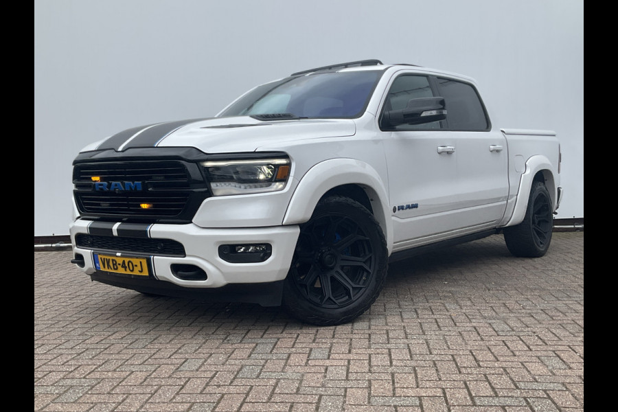 Dodge Ram 1500 5.7 V8 4x4 Crew Cab Laramie Pano Trekhaak Leder Harman/Kardon Limited Night-Package!