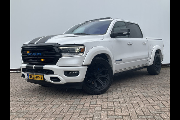 Dodge Ram 1500 5.7 V8 4x4 Crew Cab Laramie Pano Trekhaak Leder Harman/Kardon Limited Night-Package!