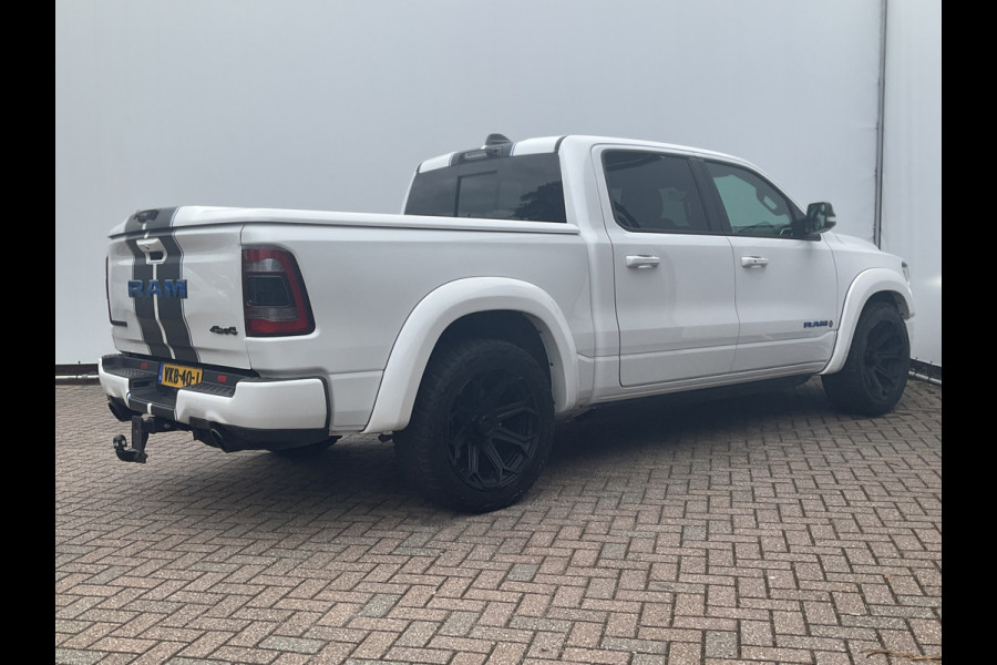Dodge Ram 1500 5.7 V8 4x4 Crew Cab Laramie Pano Trekhaak Leder Harman/Kardon Limited Night-Package!
