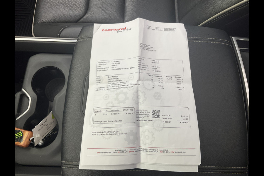 Dodge Ram 1500 5.7 V8 4x4 Crew Cab Laramie Pano Trekhaak Leder Harman/Kardon Limited Night-Package!