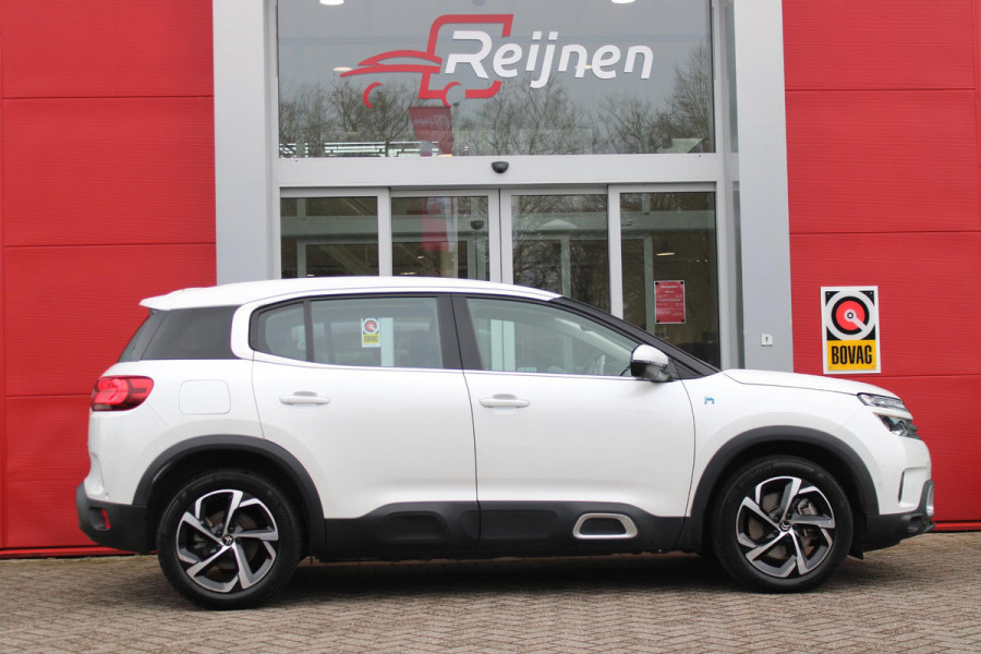 Citroën C5 Aircross 1.6 Plug-in 225PK Hybrid BUSINESS | NAVIGATIE | APPLE CARPLAY/ANDROID AUTO | KEYLESS ENTRY/START | LED KOPLAMPEN | DODEHOEK DETECTIE | LICHTMETALEN VELGEN 18" | CLIMATE CONTROL | NAVIGATIE | PARKEERSENSOREN VOOR EN ACHTER |