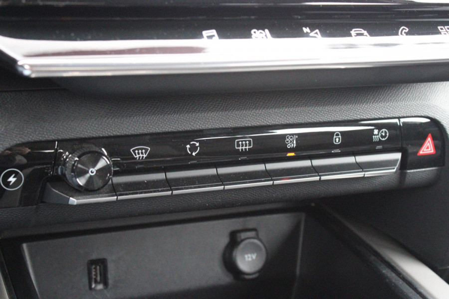 Citroën C5 Aircross 1.6 Plug-in 225PK Hybrid BUSINESS | NAVIGATIE | APPLE CARPLAY/ANDROID AUTO | KEYLESS ENTRY/START | LED KOPLAMPEN | DODEHOEK DETECTIE | LICHTMETALEN VELGEN 18" | CLIMATE CONTROL | NAVIGATIE | PARKEERSENSOREN VOOR EN ACHTER |