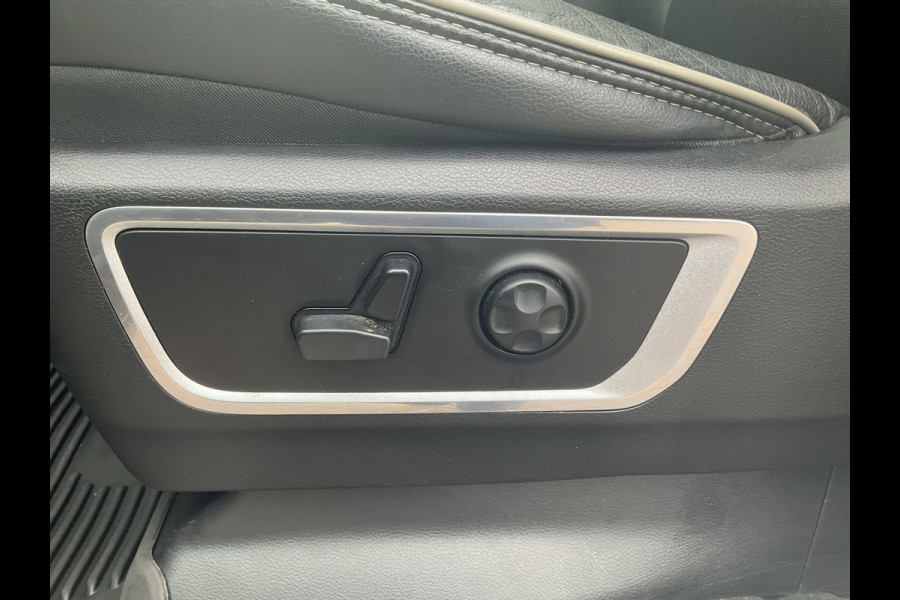 Dodge Ram 1500 5.7 V8 4x4 Crew Cab Laramie Pano Trekhaak Leder Harman/Kardon Limited Night-Package!