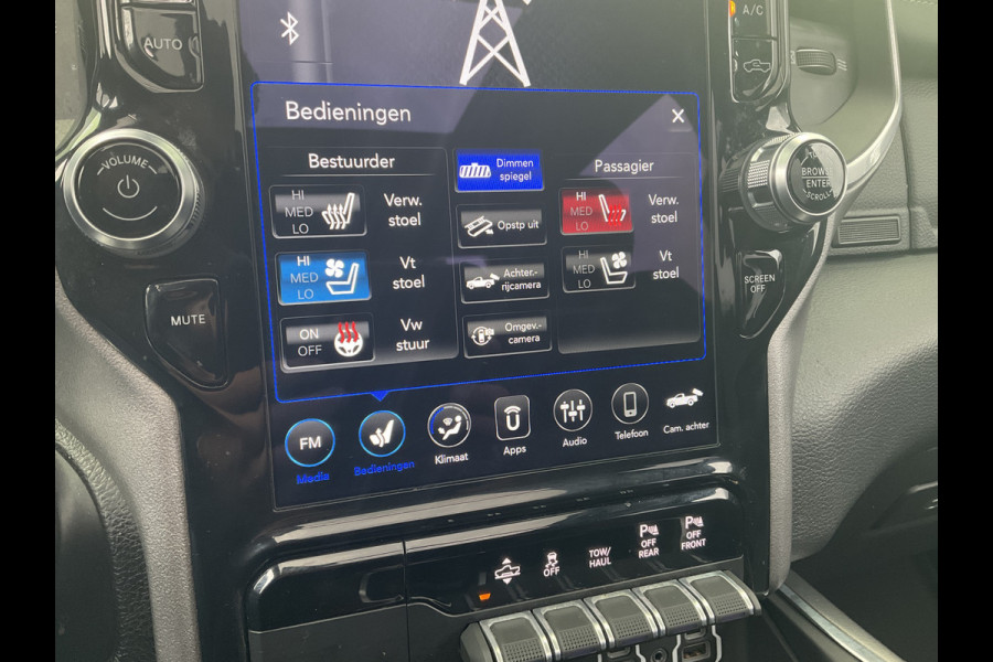 Dodge Ram 1500 5.7 V8 4x4 Crew Cab Laramie Pano Trekhaak Leder Harman/Kardon Limited Night-Package!