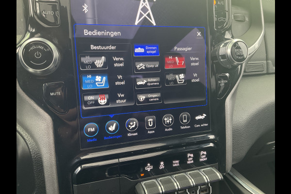 Dodge Ram 1500 5.7 V8 4x4 Crew Cab Laramie Pano Trekhaak Leder Harman/Kardon Limited Night-Package!
