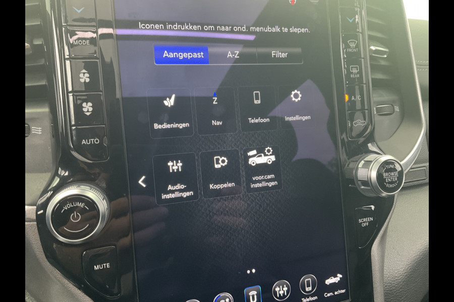 Dodge Ram 1500 5.7 V8 4x4 Crew Cab Laramie Pano Trekhaak Leder Harman/Kardon Limited Night-Package!