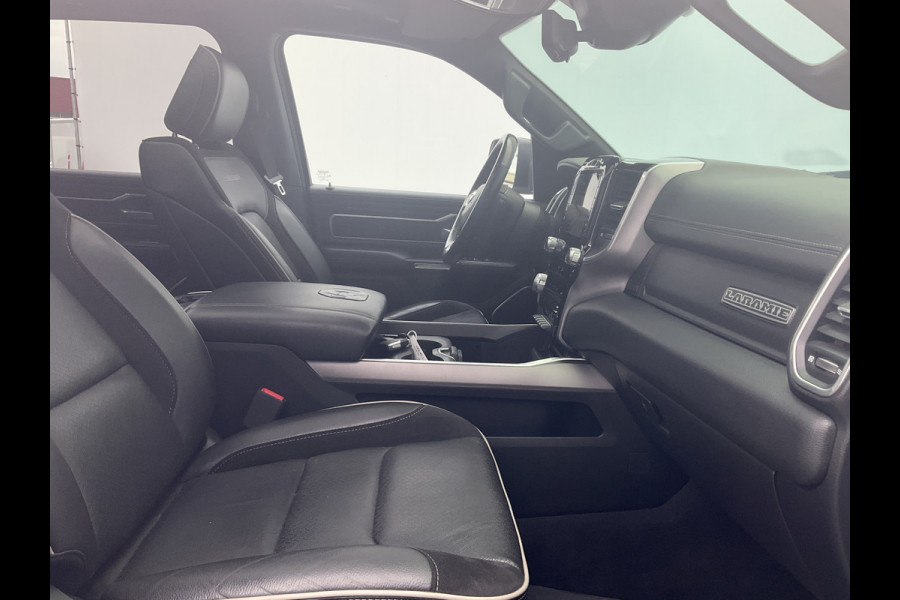 Dodge Ram 1500 5.7 V8 4x4 Crew Cab Laramie Pano Trekhaak Leder Harman/Kardon Limited Night-Package!