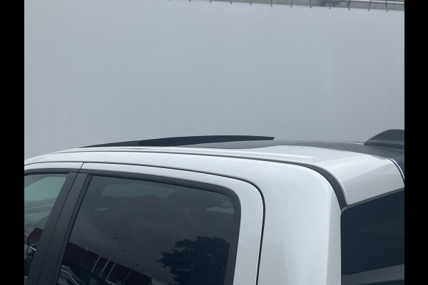 Dodge Ram 1500 5.7 V8 4x4 Crew Cab Laramie Pano Trekhaak Leder Harman/Kardon Limited Night-Package!