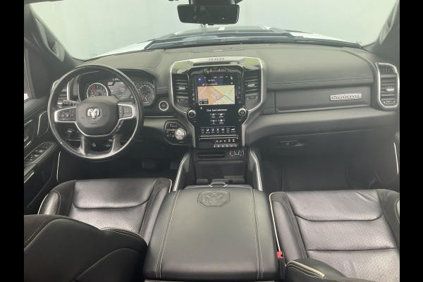 Dodge Ram 1500 5.7 V8 4x4 Crew Cab Laramie Pano Trekhaak Leder Harman/Kardon Limited Night-Package!