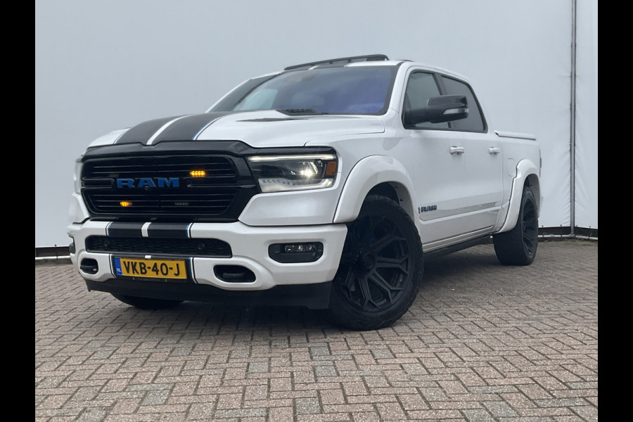 Dodge Ram 1500 5.7 V8 4x4 Crew Cab Laramie Pano Trekhaak Leder Harman/Kardon Limited Night-Package!