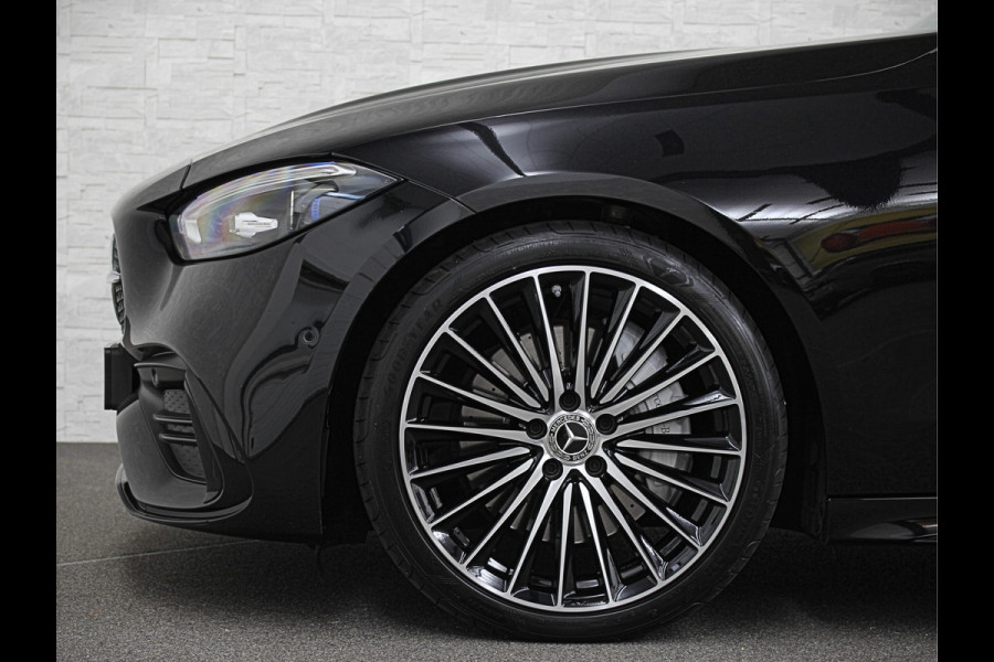 Mercedes-Benz C-Klasse 300 Benzine 4MATIC AMG-Line | 360 Camera | Panorama | ACC | 19'' | Digital-LED | Night-Pakket | Nw.pr; 100758,= | Memory | Trekhaak | Sfeerverlichting | Rij-Assistent Plus | Parfumering | Autom. Parkeren | Carplay | Draadloos Laden.