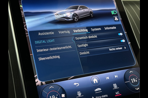 Mercedes-Benz C-Klasse 300 Benzine 4MATIC AMG-Line | 360 Camera | Panorama | ACC | 19'' | Digital-LED | Night-Pakket | Nw.pr; 100758,= | Memory | Trekhaak | Sfeerverlichting | Rij-Assistent Plus | Parfumering | Autom. Parkeren | Carplay | Draadloos Laden.