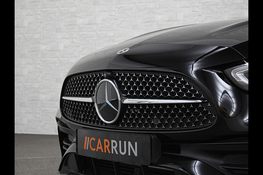 Mercedes-Benz C-Klasse 300 Benzine 4MATIC AMG-Line | 360 Camera | Panorama | ACC | 19'' | Digital-LED | Night-Pakket | Nw.pr; 100758,= | Memory | Trekhaak | Sfeerverlichting | Rij-Assistent Plus | Parfumering | Autom. Parkeren | Carplay | Draadloos Laden.