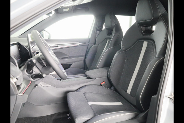 Škoda Kodiaq Sportline Business 1.5 TSI PHEV 204pk | Light & view pakket | Winter pakket | 20 inch lichtmetalen velgen | Parkeercamera